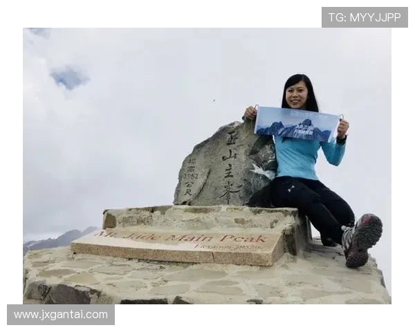 李磊亲授攀岩技巧与心得体会助你轻松征服高峰