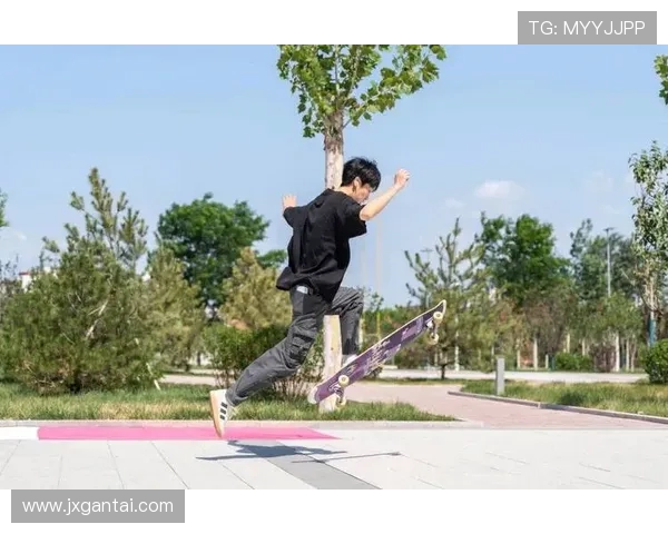 赛后分析：北京滑板队与广州滑板队在灵活性上的较量与启示