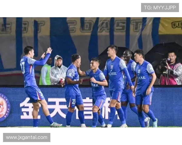 中超精彩对决申花迎战重庆全力争胜展现球队实力与激情