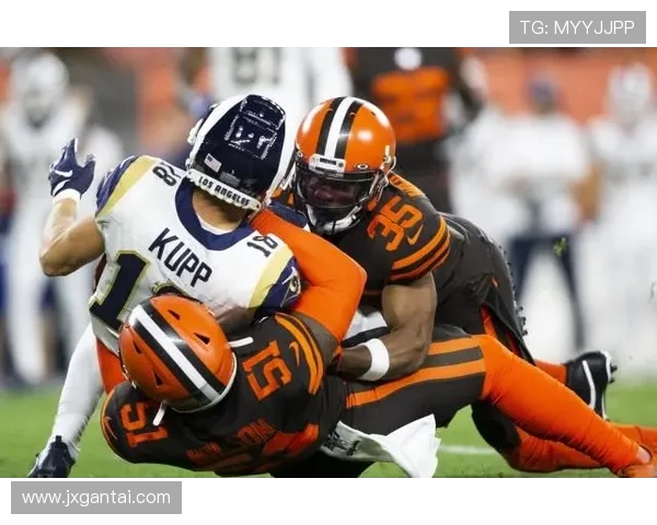 凯泽与达姆斯激战正酣谁能在这场对决中笑到最后