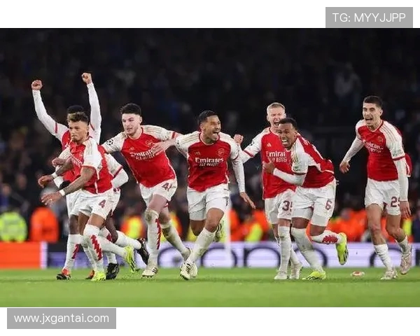 哈德斯联队迎战阿森纳展现英超激情对决的精彩瞬间