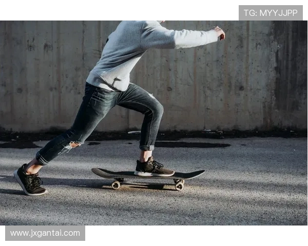 聚焦滑板文化成都滑板队的意识形态与团队精神探索 聚焦滑板文化成都滑板队的意识形态与团队精神探索