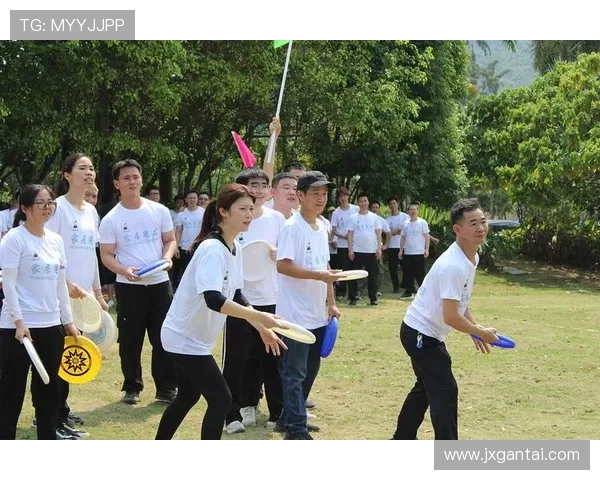 广州飞盘队的节奏与魅力探讨：聚焦飞盘运动的热潮与发展